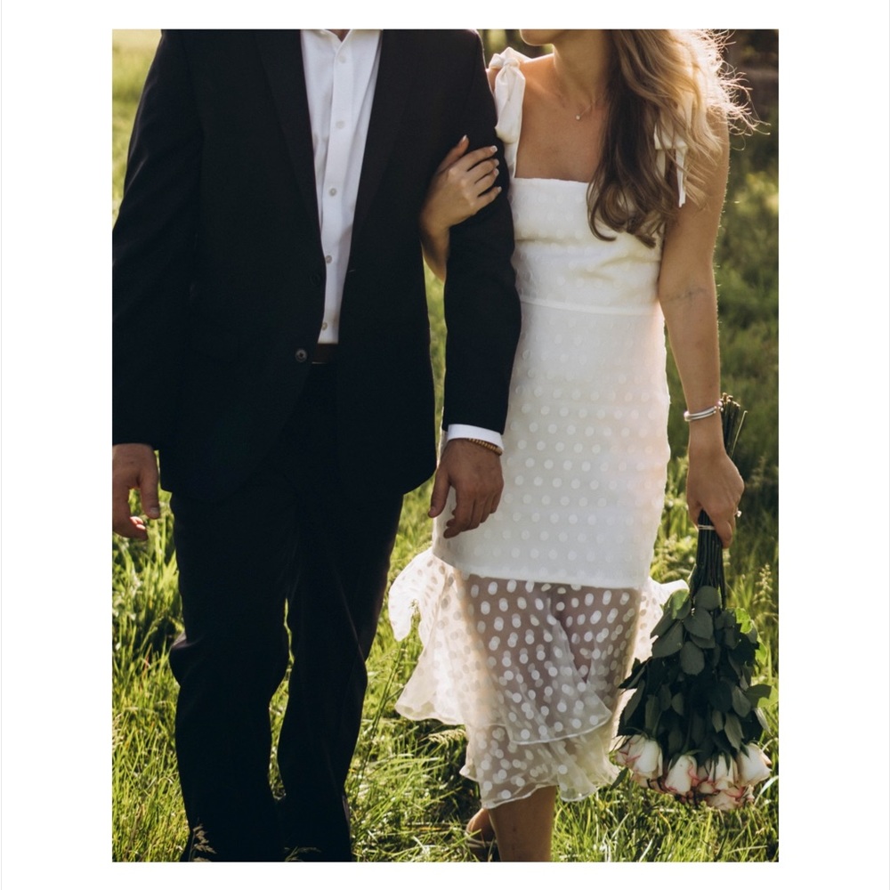Day Keeper Midi Dress